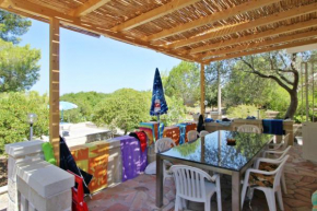 Charming House near the Sea in Torre Pali.